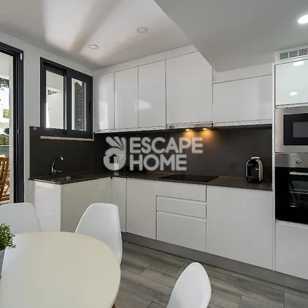 Falesia House 度假居 *