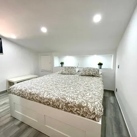 Falesia House Semesterbostad